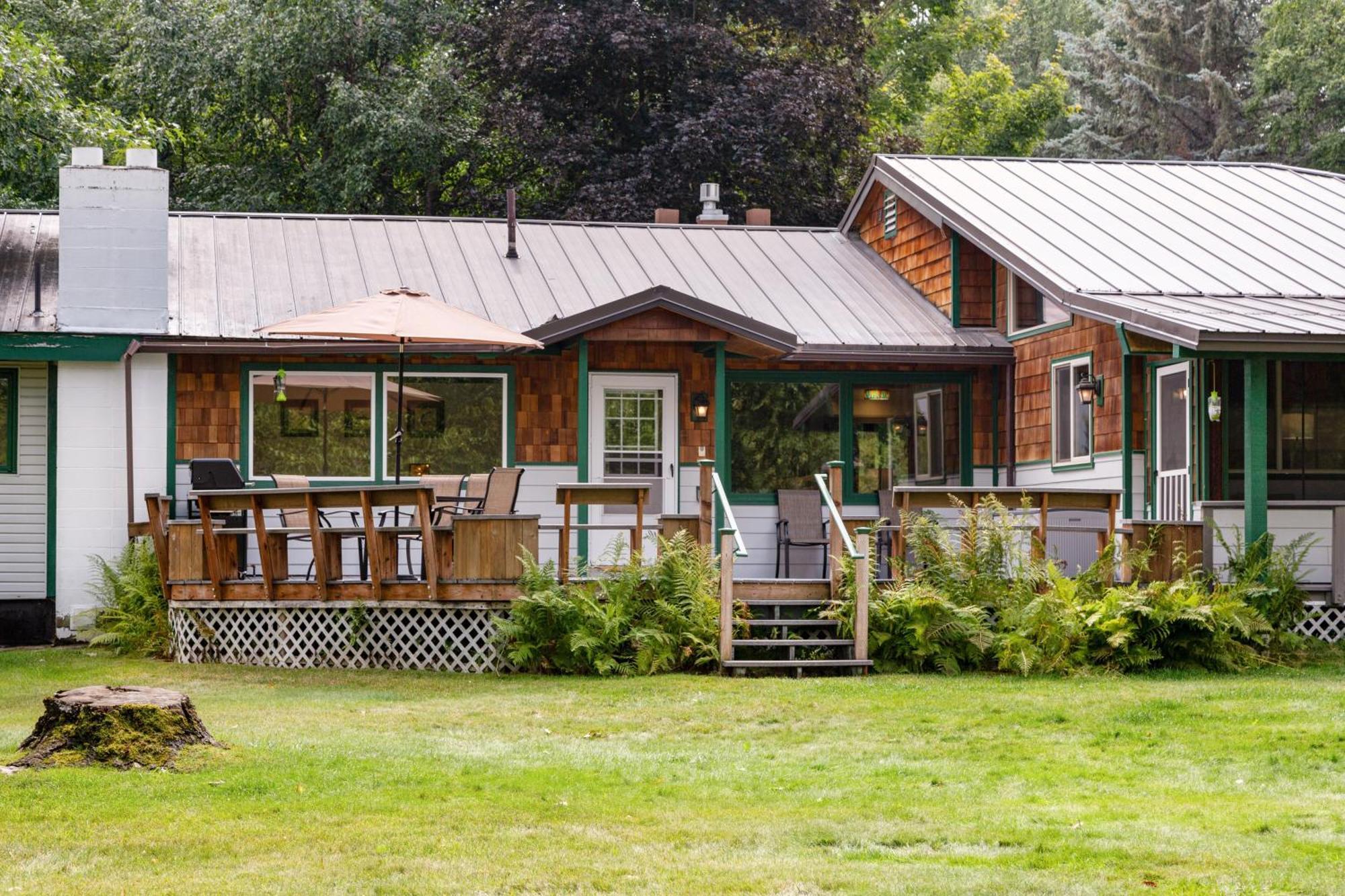 Swan River Rendezvous Bigfork Exterior photo